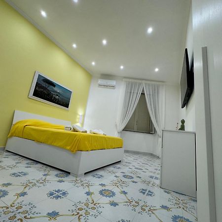 Apartamento Dimora Poseidon Nápoles Exterior foto